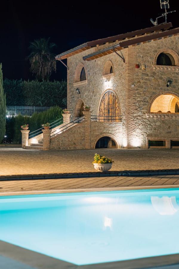 Tenuta Un Posto Al Sole Luxury B&B Rossano Stazione ภายนอก รูปภาพ